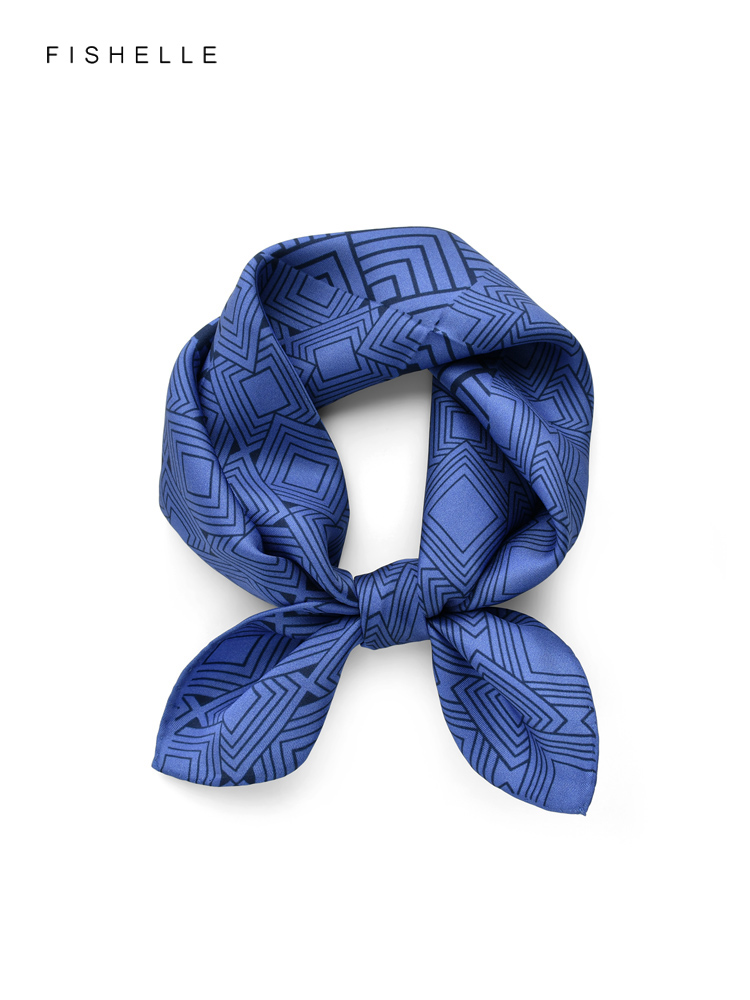 Geometric printed real silk tw - Ascot Neck Scarf recension och pris